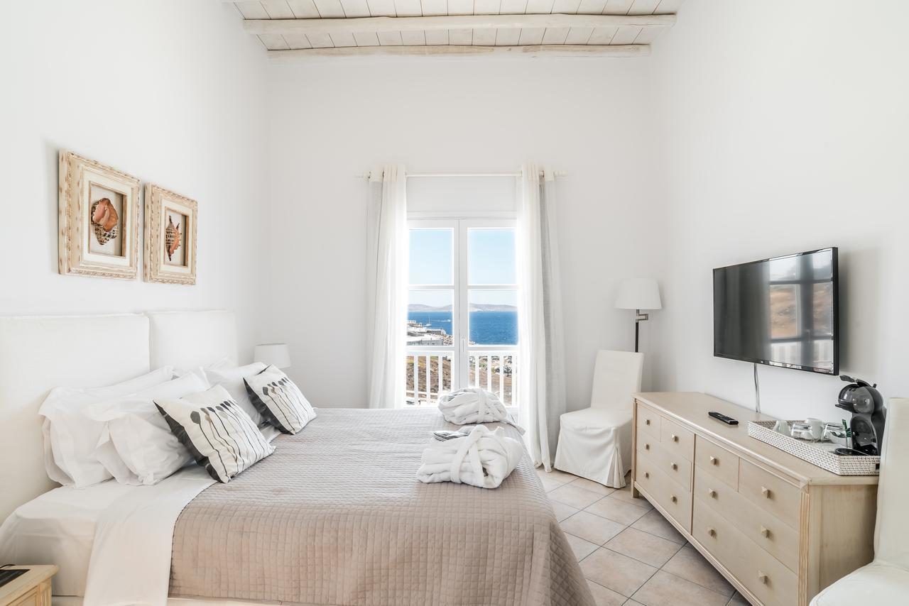 Capo Di Mykonos Resort Agios Ioannis Diakoftis Ruang foto