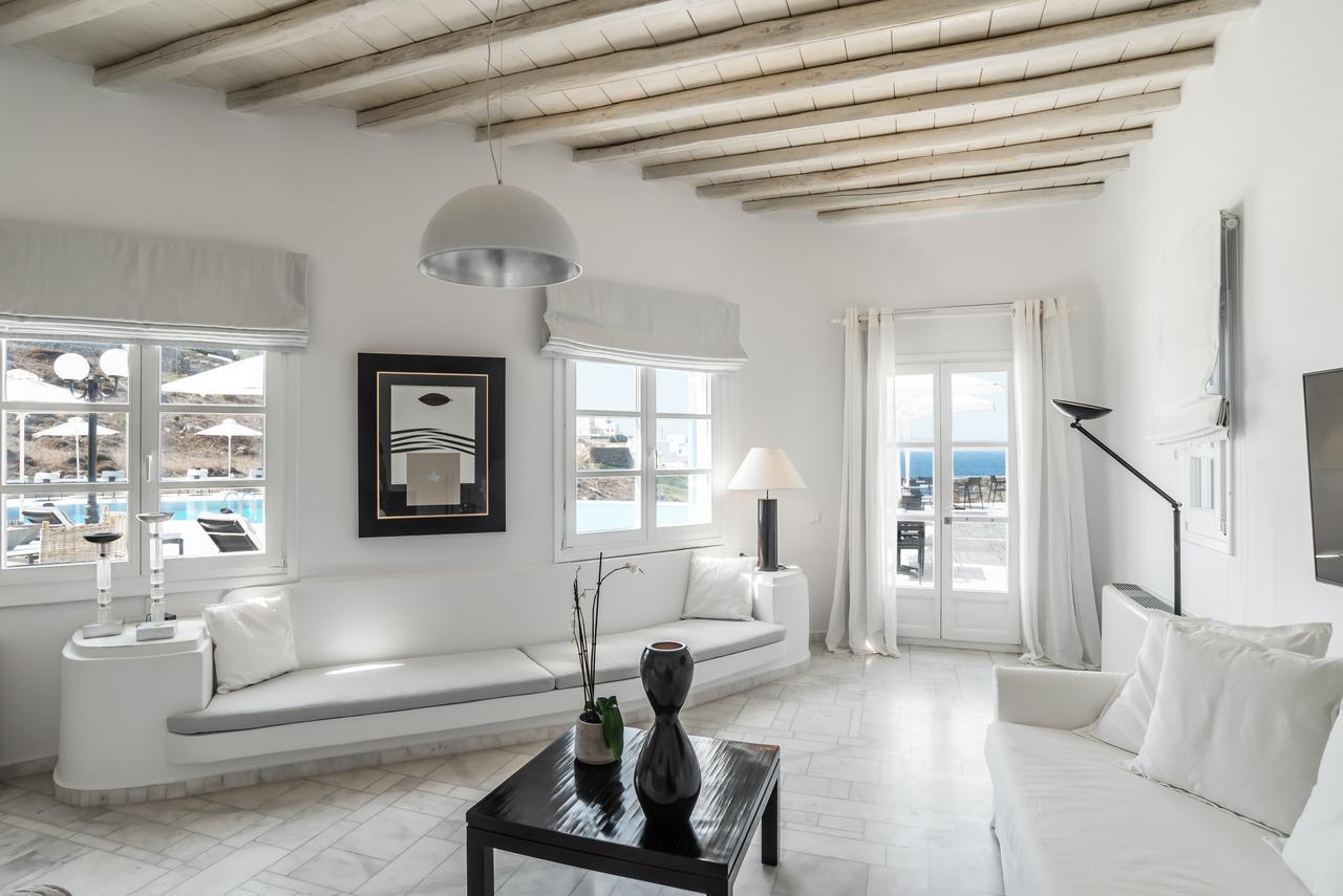 Capo Di Mykonos Resort Agios Ioannis Diakoftis Ruang foto